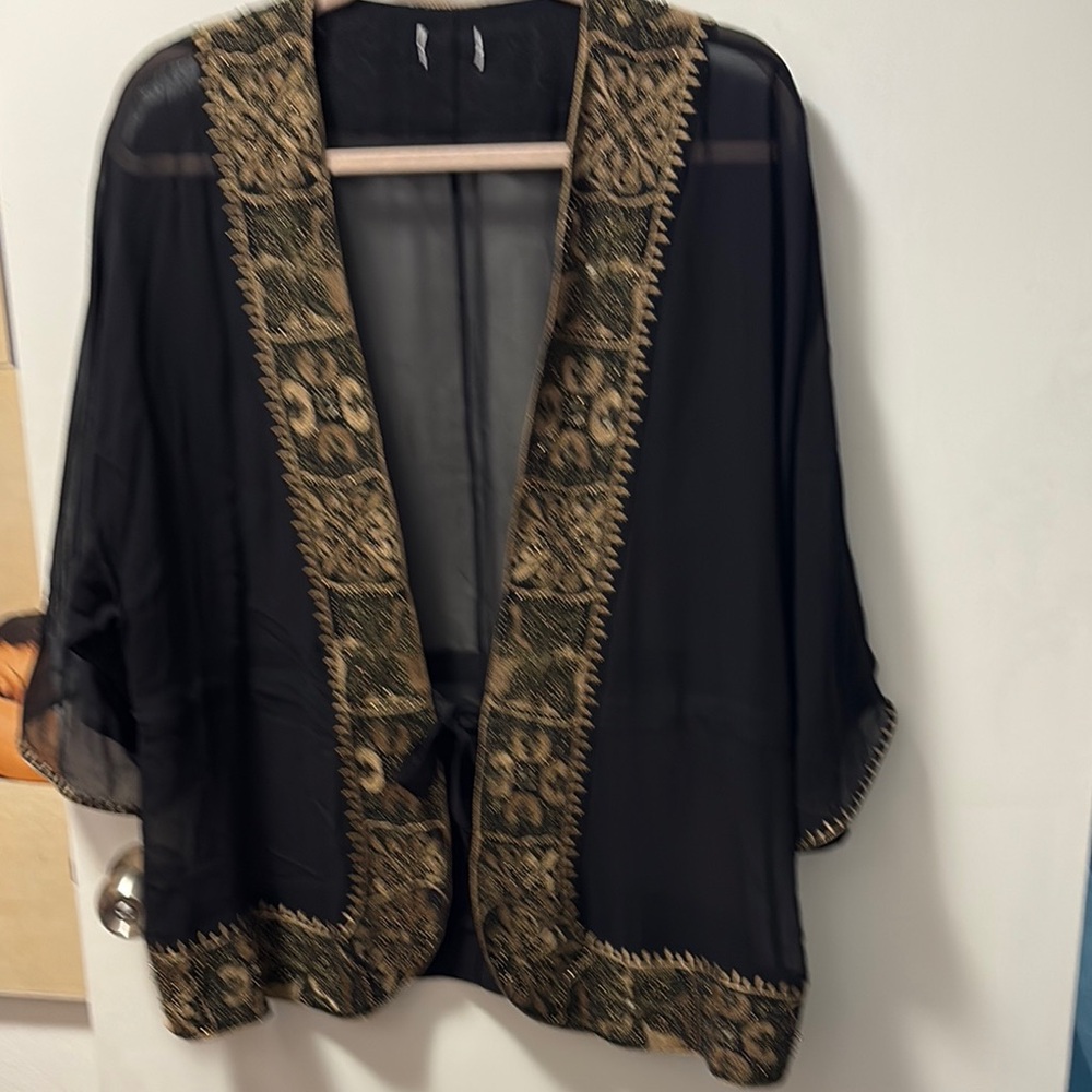 Chico’s Black and Gold Short Sheer Kimono